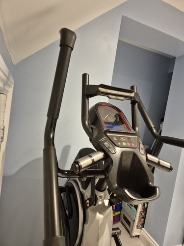 Bowflex max trainer - m6,